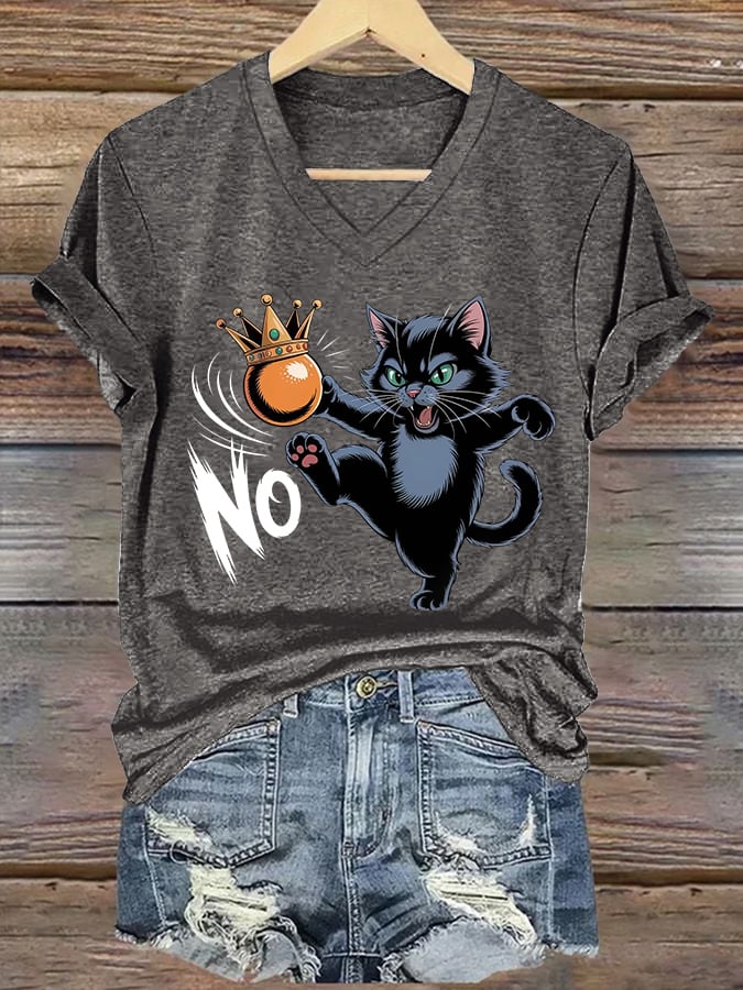 V-Neck Retro Cat And Crown No Kings In America Print T-Shirt