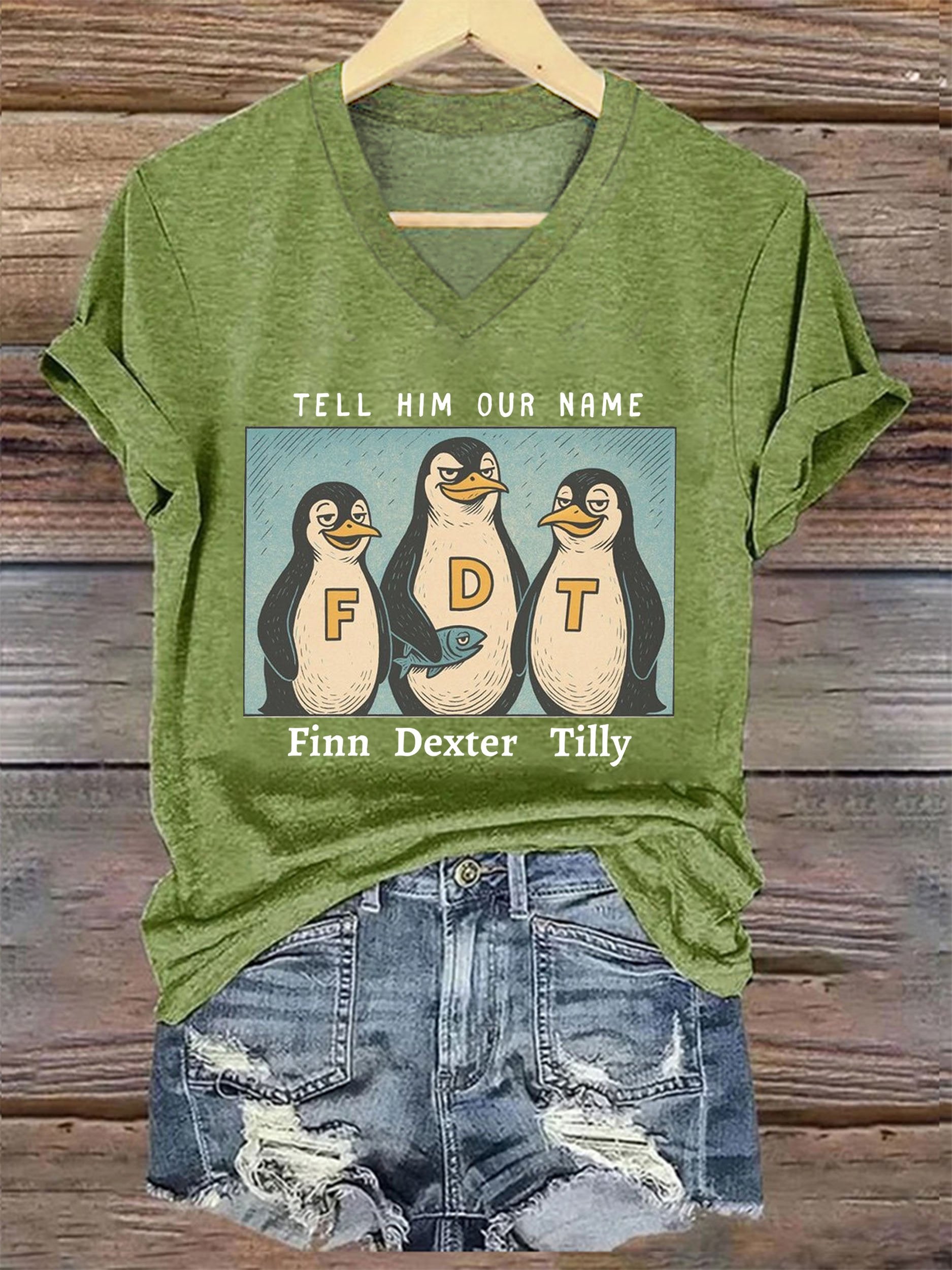 Women's Tell Him Our Name Finn Dexter Tilly Printed Short-Sleeved T-Shirt