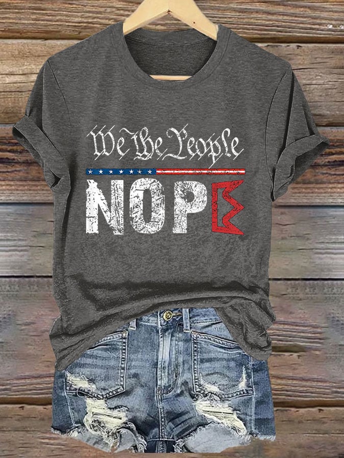 Women's Retro No Kings Nope Protest We The People Print Short Sleeve T-Shirt