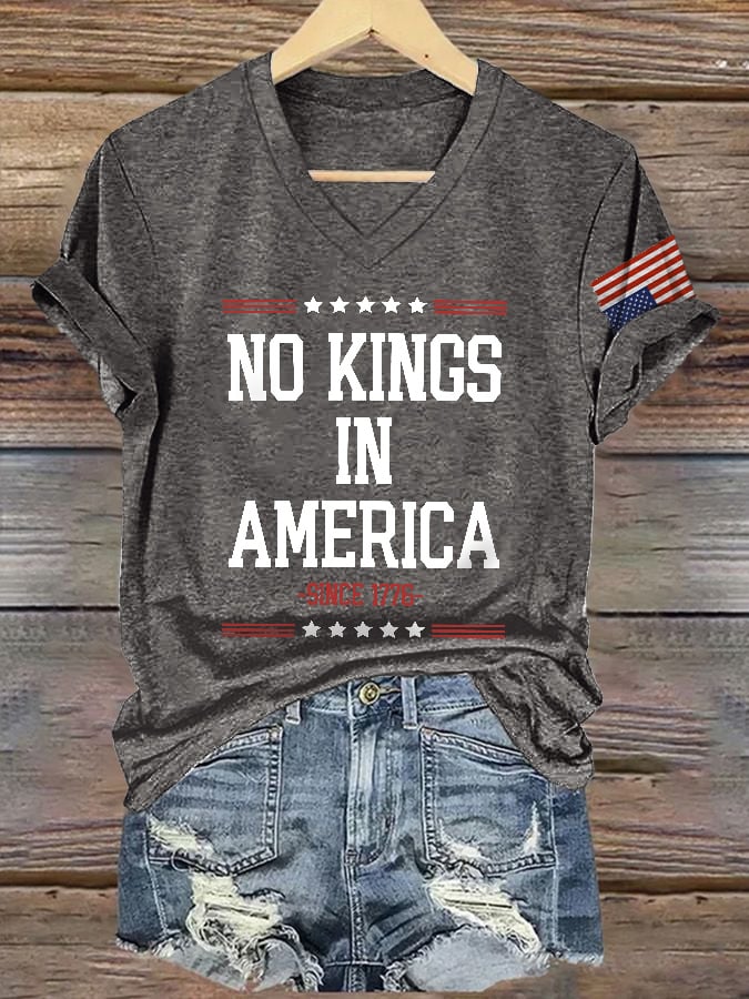 V-Neck Retro No Kings In America Since 1776 Print T-Shirt
