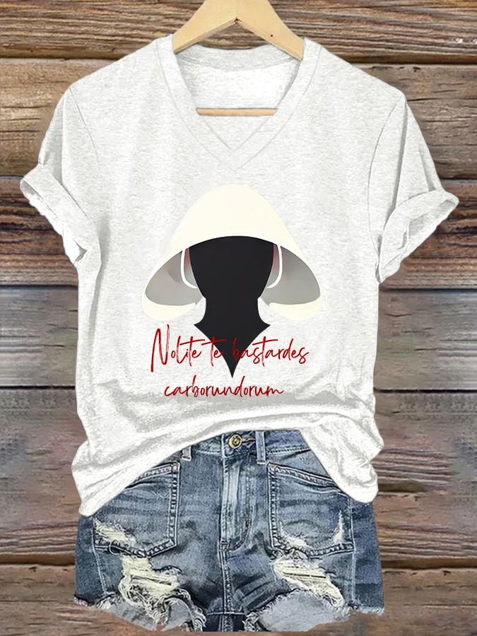 V-Neck Retro Nolite Te Bastardes Carborundorum Don’t Let The Bastards Grind You Down Print T-Shirt