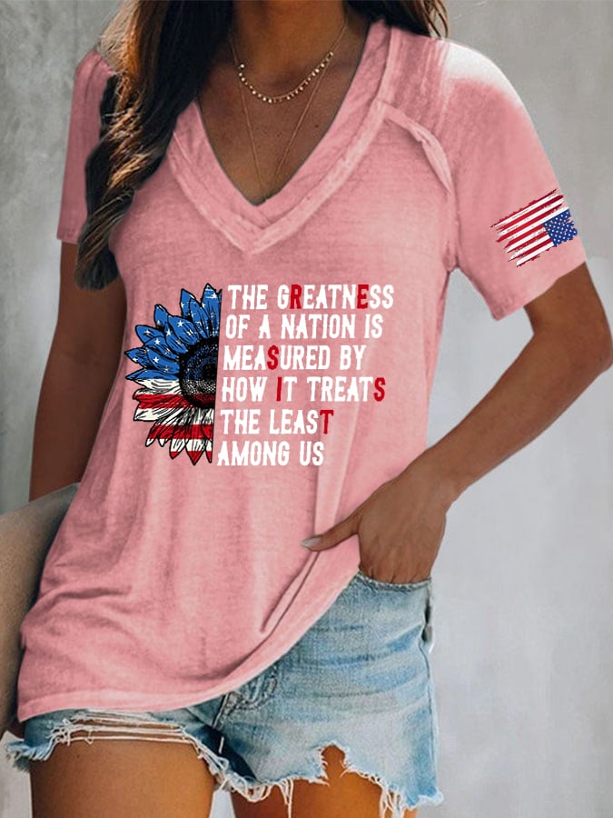 V-Neck Retro The Greatness Of A Nation Is Measured By How It Treats The Least Among Us Print T-Shirt