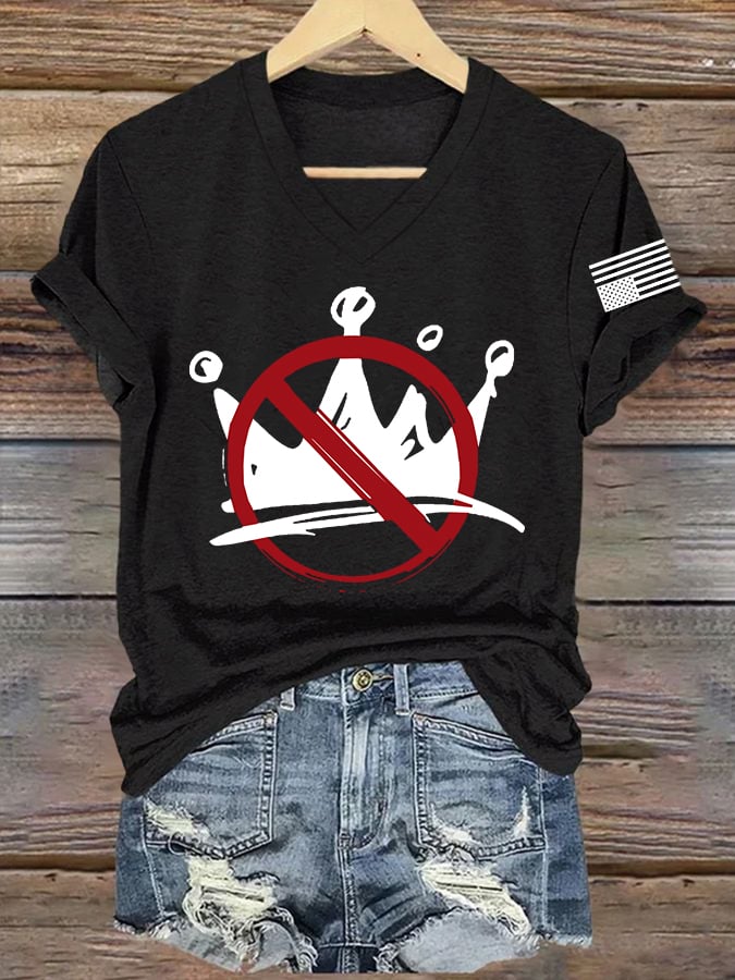 Women's No Kings Print V Neck T-shirt